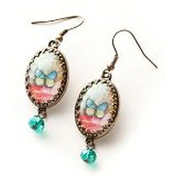 🆕AUCTION PRICE👩🏻‍⚖️ Butterfly Earrings By Kelly Rae Roberts - Picture 1 of 1